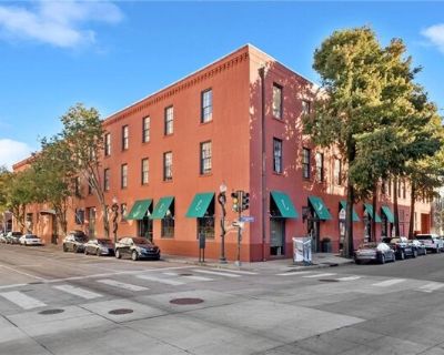 Julia St Apt,new Orleans, Flat For Rent