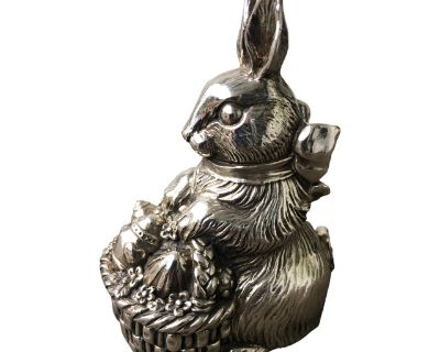 Vintage Reed & Barton Musical Memories Easter Bunny