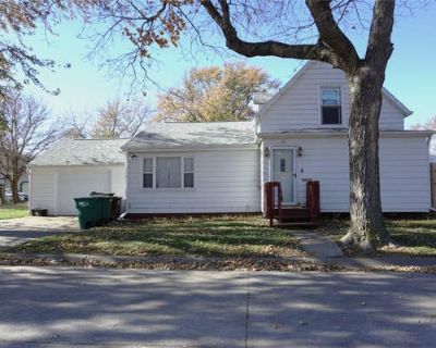 3 Bedroom 1BA 1523 ft Single Family Home For Sale in WINTERSET, IA