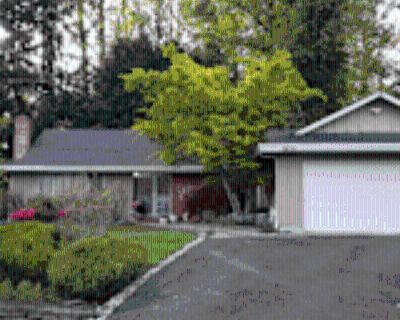 2 Bedroom 1BA 1250 ft² Pet-Friendly House For Rent in Kirkland, WA 14711 111th Pl NE unit #1