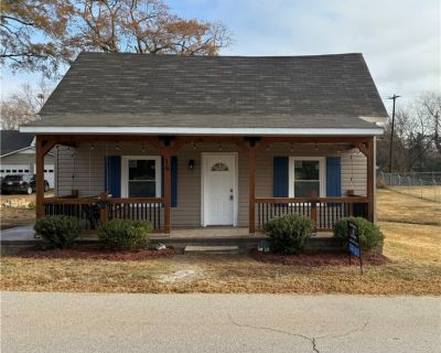 3 Bedroom 1BA Single Family House For Sale in Pelzer, SC
