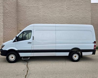 Used 2016 Freightliner Sprinter Cargo Van 2500