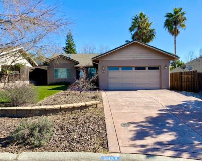 3 Bedroom 2BA 1500 ft Pet-Friendly Apartment For Rent in Placer County, CA