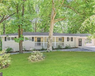 Parkview Dr, Lithia Springs, Home For Sale