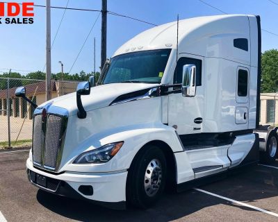 2022 KENWORTH T680 CLASS 8 (GVW 33001 - 150000) Conventional - Sleeper Truck Truck For Sale in Toledo, OH