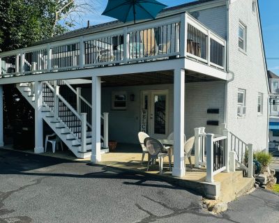 2 Bedroom 1BA 800 ft House For Rent in New London, CT