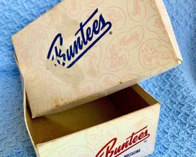 Vintage Buntees Moccasins EMPTY Box, No Moccasins (1962)