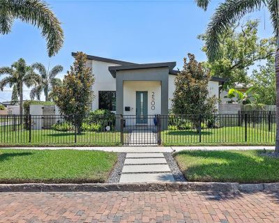 4 Bedroom 3BA 2442 ft Single Family House For Sale in St Petersburg, FL
