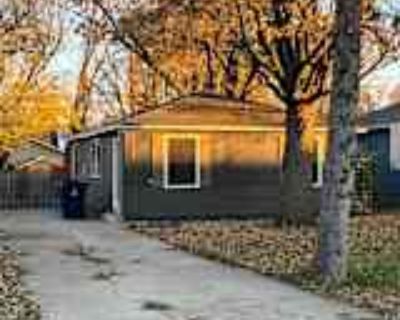 2 Bedroom 1BA 1000 ft² House For Rent in Holland, MI 489 W 23rd St