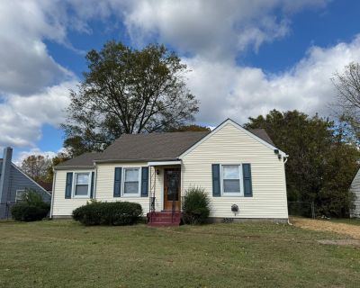 3 Bedroom 1BA 1082 ft Apartment For Rent in Clarksville, TN