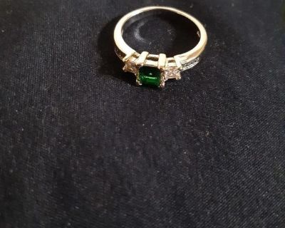 Green Crystal 925 Sterling Silver Ring