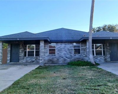 3 Bedroom 1BA 1008 ft Apartment For Rent in Brownsville, TX