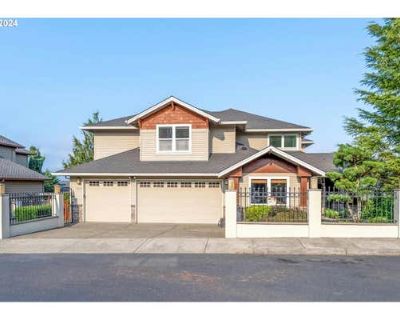 4 Bedroom 3BA 3714 ft Single Family Home For Sale in HAPPY VALLEY, OR