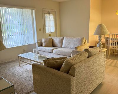 1 Bedroom 1BA 639 ft Furnished House For Rent in Greenacres, FL