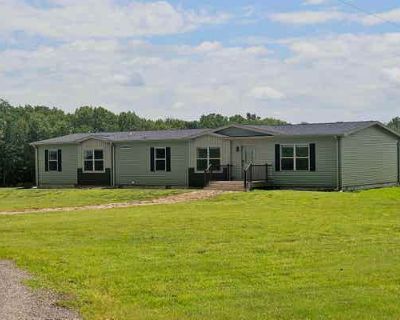 4 Bedroom 3BA 2250 ft Single Family Home For Sale in EL DORADO, KS