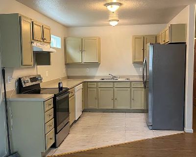 Total rooms: 4. Deposit: $800.00 * Utilities included?: Yes * Fees apply?: No. References are not required. Females preferred. Smoking is allowed. Not for couples. Furnishings: Furnished * Parking: Yes * Garage: No * Yard/patio: Yes * Balcony/roof terrace: No * Disabled access: No * Living room: shared * Broadband included: Yes. Availability Available Now Minimum term 6 months Maximum term None...