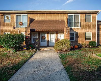 816 Winding Way. Welcome Home to Knightsbridge! Natural light pours into this 2 bedroom 1 bath; 2nd Floor condo that has been beautifully updated. You will love the open design of the Eat-In kitchen and spacious family room. The full bath provides a tub, shower and laundry. The bedrooms are nicely sized with ample closet space. You will have access to your own storage area as well. The associat...