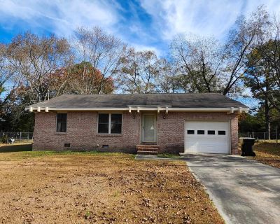 310 Hoeppner Ln. Property for Rent in Cullman, AL with 3 bedrooms and 2 full baths. This 1,152 square foot property was built in 1987 on a lot size of 0.43.. 3bedroom 2bath well maintained home. Spacious living room with vaulted ceiling and wood beam accent. Kitchen has new dishwasher and newer micrwoave to go along with fridge and stove. Ample space in bedrooms with master en-suite. Step out b...