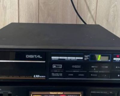 LXI CD player