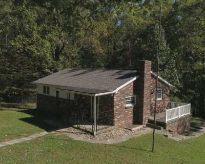 2 Bedroom 2BA 1387 ft Pet-Friendly Apartment For Rent in Westmoreland County, PA