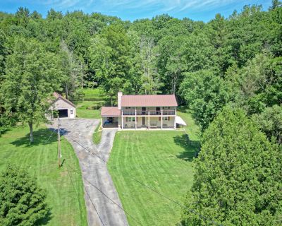 4 Bedroom 1BA 1584 ft Single Family House For Sale in Corinth, NY