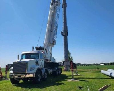 2022 Load King Stinger 80-160 Mounted On A 2022 Freightliner 122SD