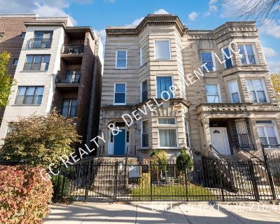 2 Bedroom 1BA 1800 ft Pet-Friendly Condo For Rent in Chicago, IL