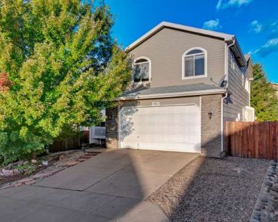 3 Bedroom 2.5BA 3130 ft Pet-Friendly Apartment For Rent in Colorado Springs, CO