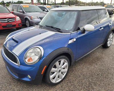 2007 MINI Cooper S Hatchback 2D