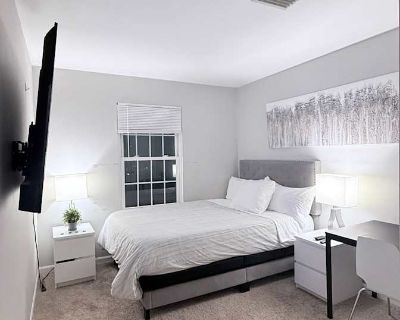 Available on: now. Furnished. Parking available * Internet included * LGBTQ+ friendly * Students welcome. Hello, I m looking for one roommate to take over the second floor (two rooms) of my townhome in Lorton, VA. 1 minute away from 395 exit. 2 blocks away from a gas station, Burger King, 7 eleven. 3 min away from conveniente stores. 7 min to Occoquan historic Village ) $950 a month, all utilit...