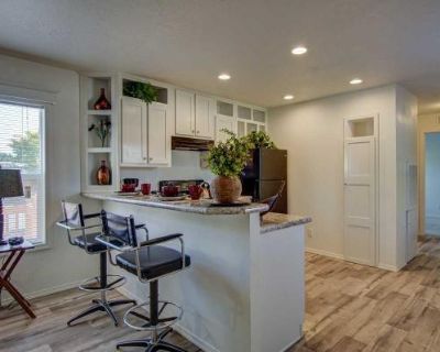 2 Bedroom 1BA 784 ft Mobile Home For Rent in Springfield, OR