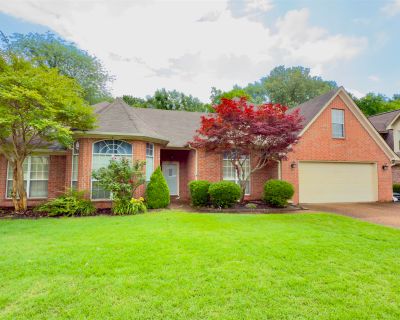 4 Bedroom 3BA 3000 ft Apartment For Rent in Collierville, TN