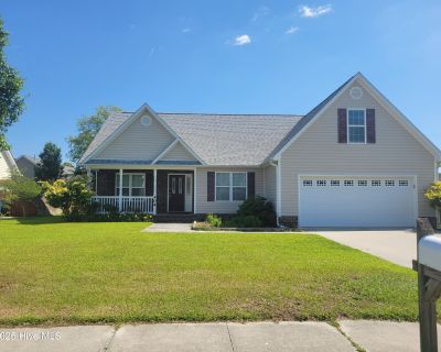 4 Bedroom 2BA Apartment For Rent in Jacksonville, NC