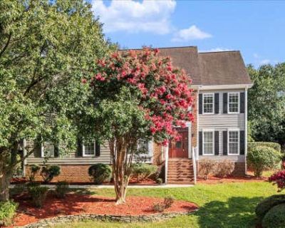 5 Bedroom 3BA 3394 ft Single Family Home For Sale in APEX, NC