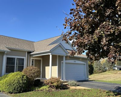 2 Bedroom 2BA 1461 ft Condo For Sale in Benton Harbor, MI