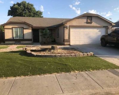 Available on: now. Unfurnished. Parking available * Internet included. The room is pretty decent it has ceiling fan and closet, property is clean and big yard, house has trees, and it has a storage. The area is quite and low crime. Living room has coach and tv.. Rent $500 per month Bills Included Security deposit $500 Property type House Room furnishing Unfurnished Preferred gender Males Availa...