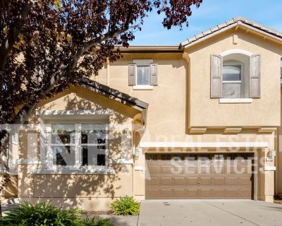 5444 Noyack Way. North Natomas 4 bedroom, 3 bath home is now available in Sacramento, CA. This 2 story home in the Hampton Village Association features soaring ceilings, new LVP flooring throughout and plenty of space for formal and informal living. The updated kitchen features quartz countertops, white cabinetry, island counter, stainless steel appliances and a pantry. Upstairs the spacious lo...