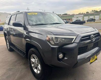 2020 Toyota 4Runner SR5 Sport Utility 4D