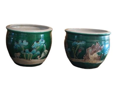 18th Century Yongzheng Chinese Green Glazed Pots - A Pair