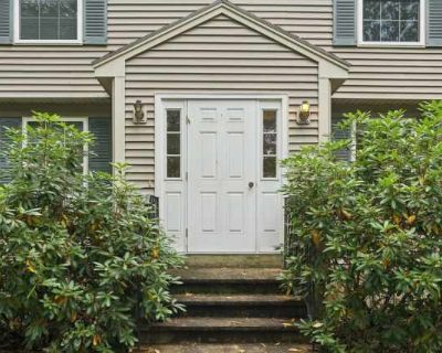 98 Alewive Road. image_url. W/D hookup Granite counters Dishwasher Dogs allowed Recently renovated Some paid utils Unit Amenities carpet dishwasher granite counters range refrigerator w/d hookup recently renovated Property Amenities dogs allowed pet friendly internet access. Pets allowed. 2 Bedroom. 1 Bathroom. 998 ft