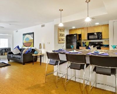 Private bedroom with attached bathroom near ASU campus for rent!!!!