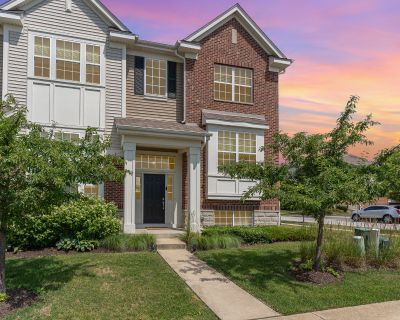 3 Bedroom 2BA 1704 ft Townhouse For Sale in Orland Park, IL
