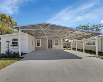 2 Bedroom 2BA 1012 ft Mobile Home For Rent in Lake Helen, FL