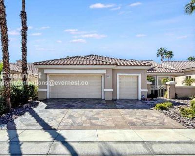 2 Bedroom 2BA 2142 ft Pet-Friendly Apartment For Rent in Desert Palms, CA