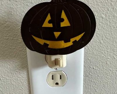 Halloween indoor lighting