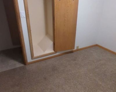 Brad Priest (Has a House) on iROOMit. Room in the 3 Bedroom 2BA House For...