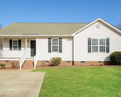 Spacious Home For Rent