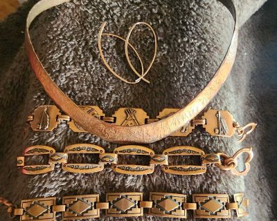 Vintage 1970 copper jewlery set