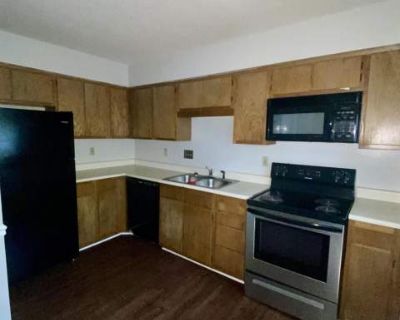 2 Bedroom 1.5BA 1103 ft Apartment For Rent in Durham, NC