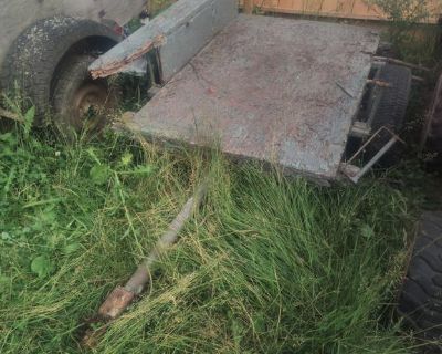 Utility trailer frame and axle set up. 50 obo